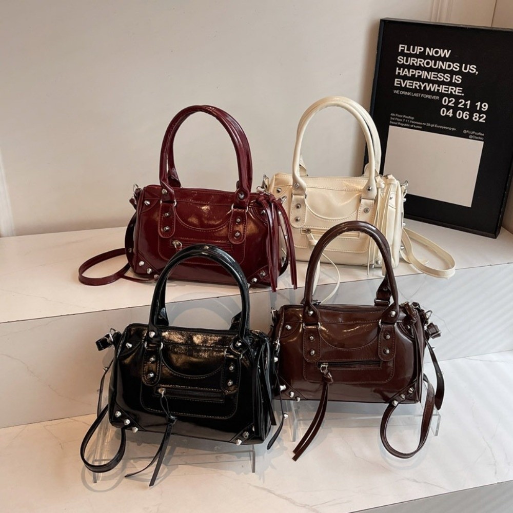 حقيبة نسائية كلاسيكية من الجلد - مراجعة Top Handle Patent Bag وسعره
