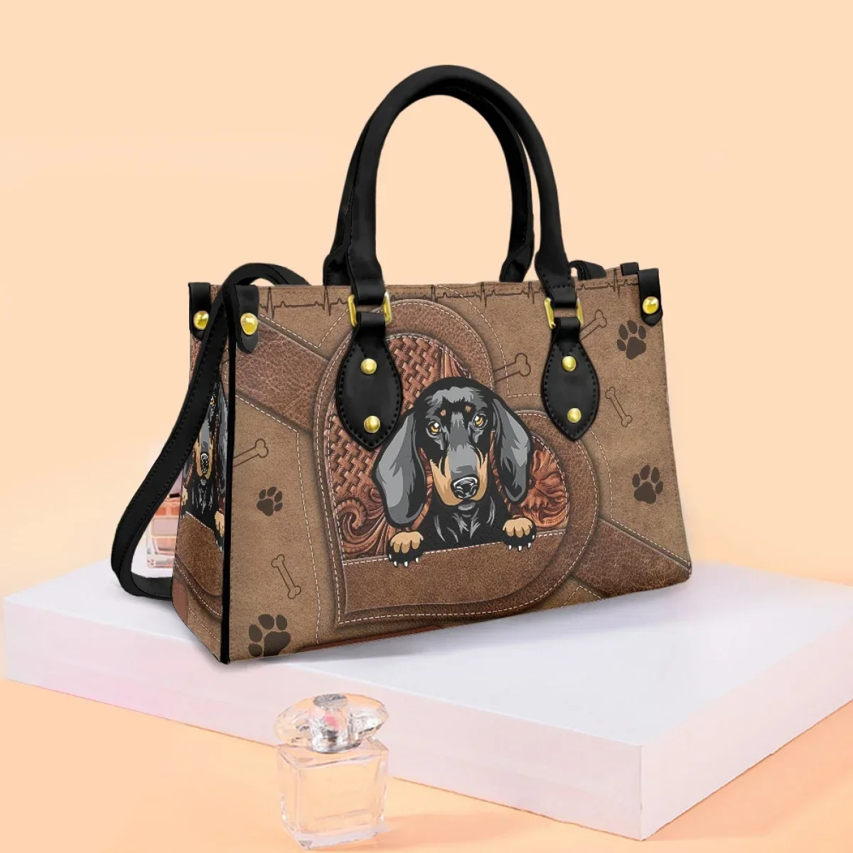 حقائب كتف جلدية للمرأة اسم شخص - مراجعة Luxury Bags Brand Names وسعره