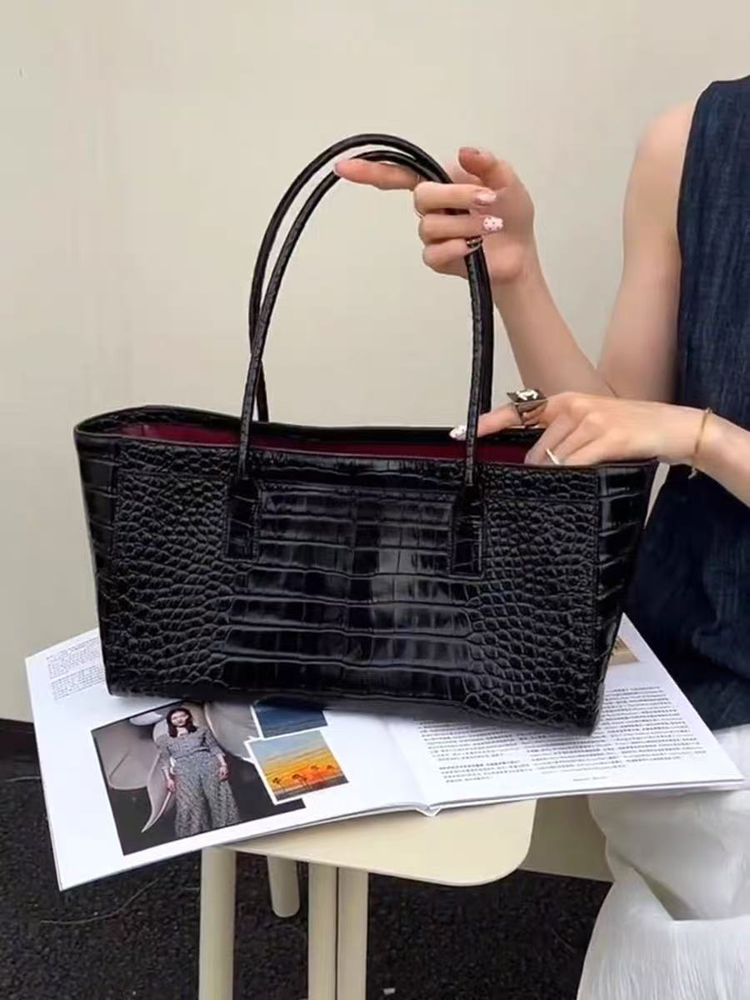 حقيبة يد نسائية من SHELKSBAG ب - مراجعة Top Handle Patent Bag وسعره
